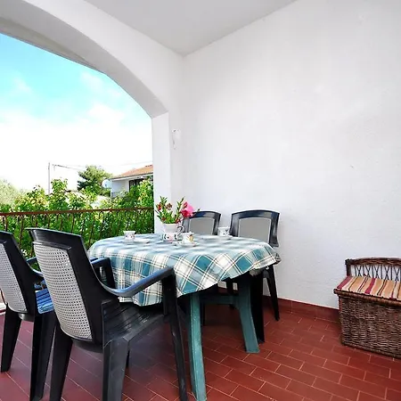 Appartement And Jadranka